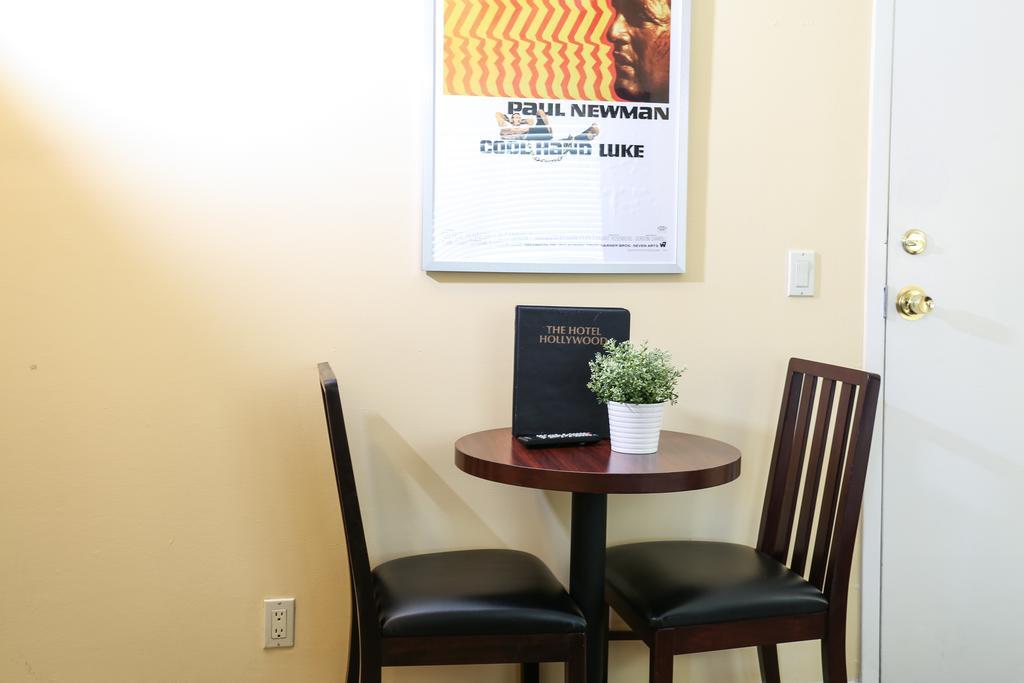 The Hotel Hollywood Los Angeles Room photo