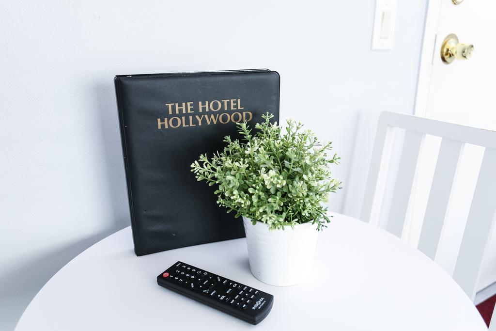 The Hotel Hollywood Los Angeles Room photo